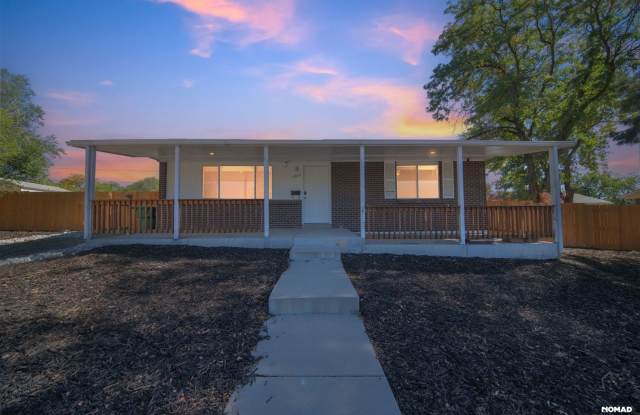 Photo of Spacious 4BR House in Denver