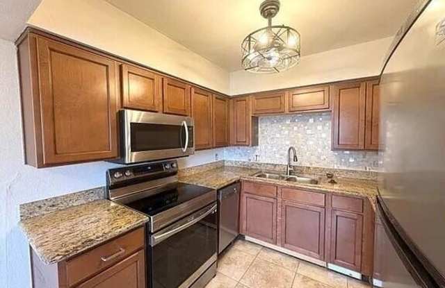 1702 W Tuckey -- unit: 209