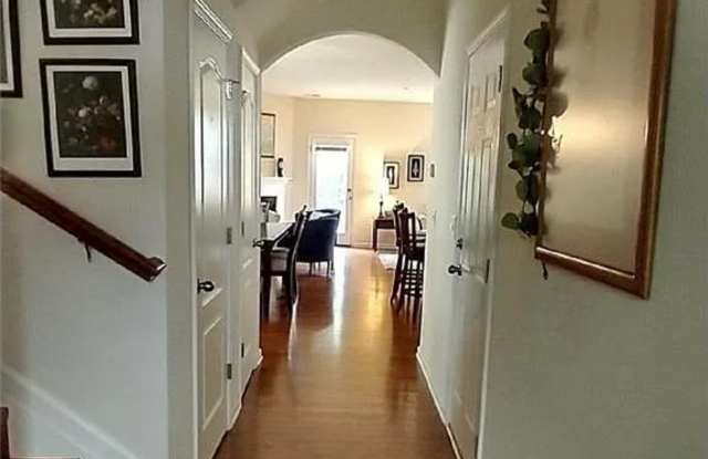 4025 Black Walnut Way