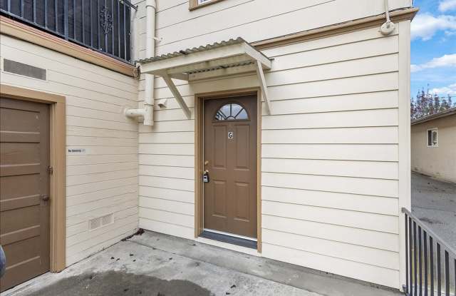 1120 Regent St #G - Studio | 1 bathroom