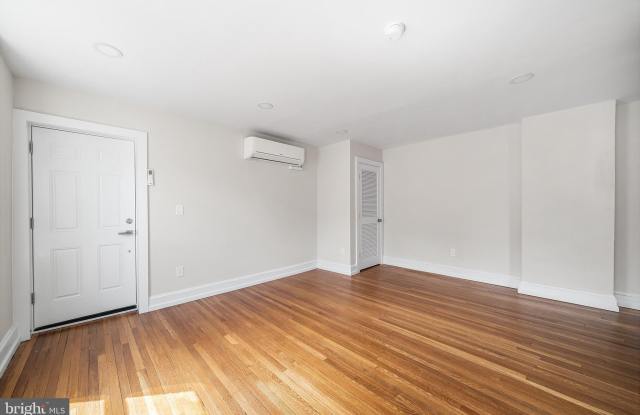 2309 GREEN Street unit: 3R