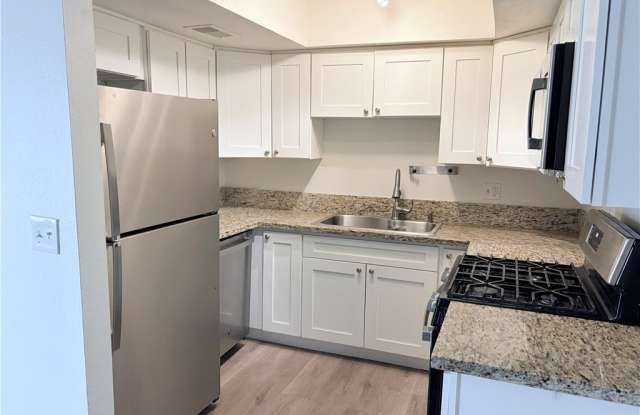 Photo of 4350 Caliente Street