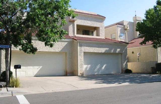 9409 Lancaster NE