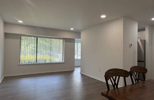 9574 JAYHAWK Terrace