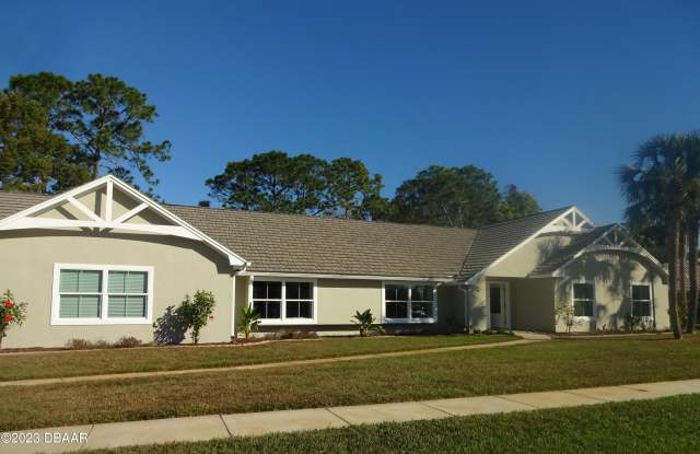 724 Pelican Bay Drive