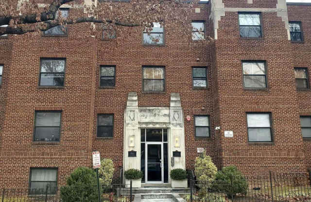 Photo of 5611 5TH ST NW #21