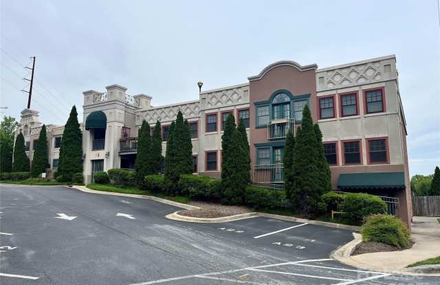 37 Hiawassee Street unit: E302