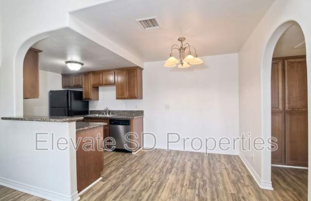 1945 Avenida Del Mexico