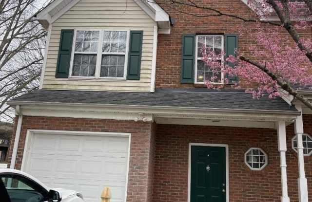 Photo of 2121 Lennox Square