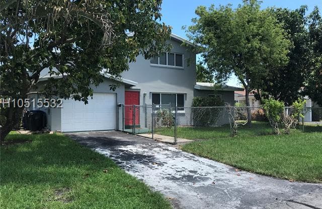 5430 NE 17th Terr - 5430 NE 17th Ter, Fort Lauderdale, FL 33334