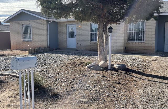 1820 Celina Road Southeast - 1820 Celina Road Southeast, Rio Rancho, NM 87124