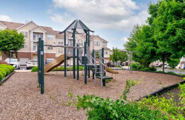20 Pointe Of Woods Dr N Unit C31
