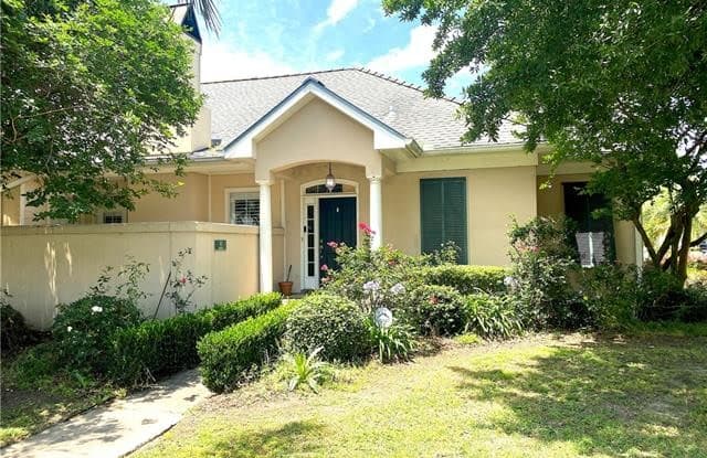 92 PALMETTO None - 92 Palmetto, Kenner, LA 70065