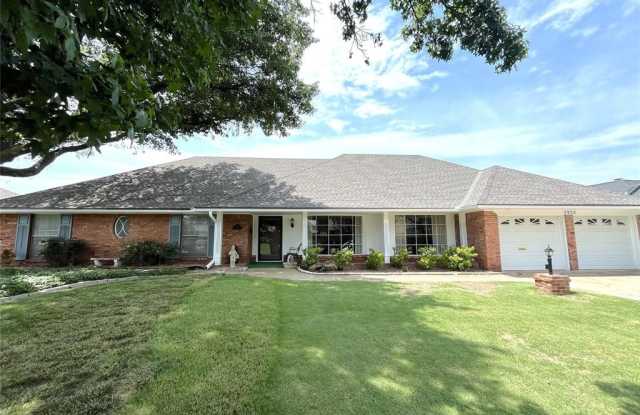 2932 Middlesex Drive