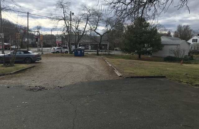 176 Plymouth St unit: 2