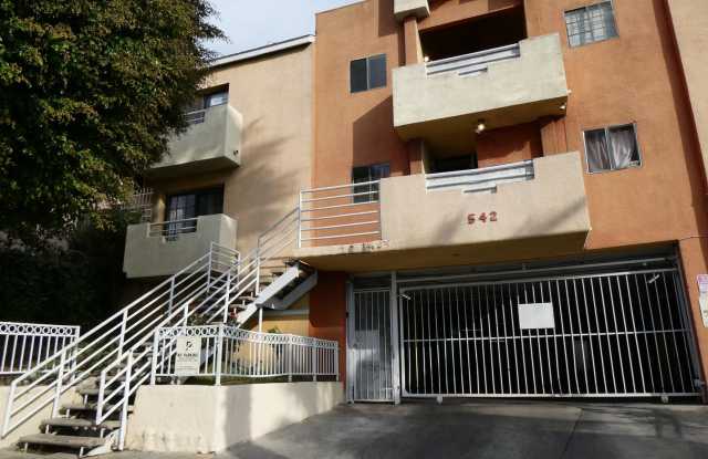 Photo of 2-Bedroom First-Floor Condo with Utilities Included in Los Angeles!