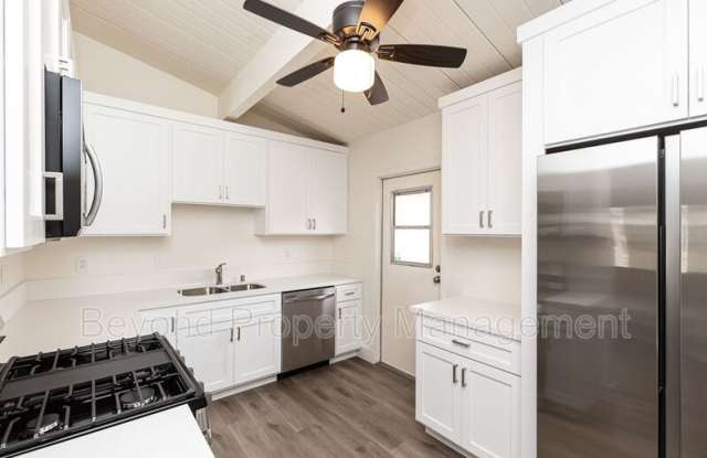 1407 Bush St.