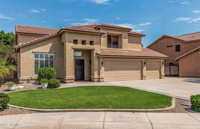 1038 E HARRISON Court