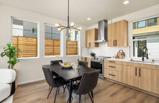 New Ballard Townhome