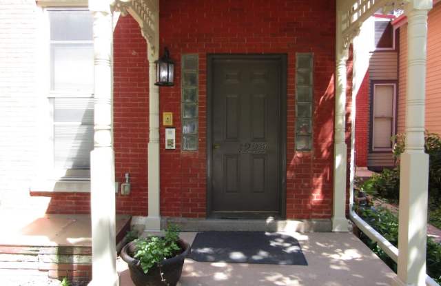 1222 Locust Street - 102