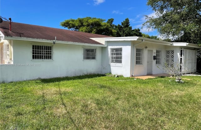 4402 SW 10th St - 4402 SW 10th St, Miami-Dade County, FL 33134