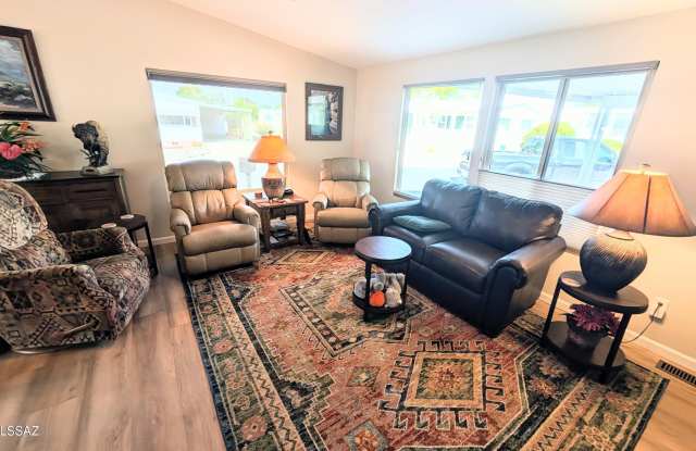 10676 N Kilimanjaro Avenue