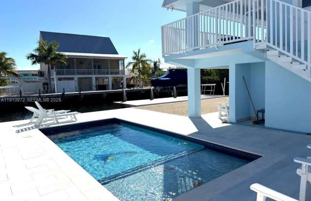 Photo of 27346 Martinique Ln