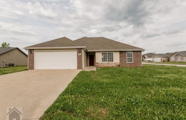 100 Ridge Court - 100 Ridge Court, Waynesville, MO 65583