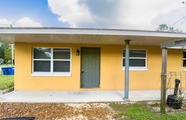 733 Booker Ave Apt 1