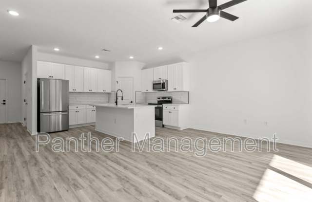 558 Nimitz Boulevard