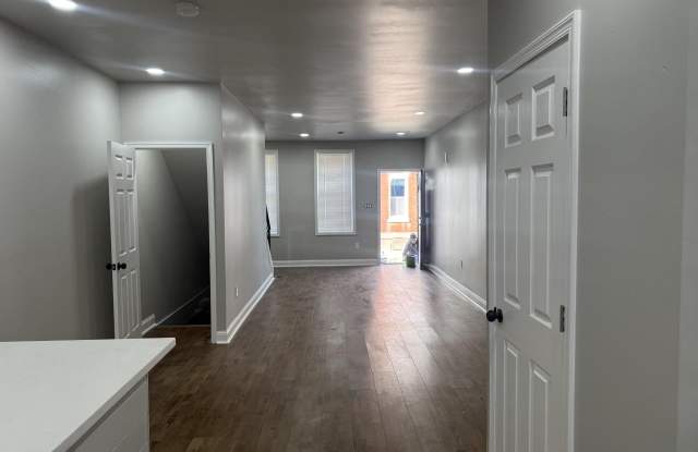 1222 W ATLANTIC Street