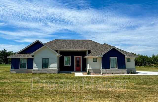 Photo of 751 Flowers Drive