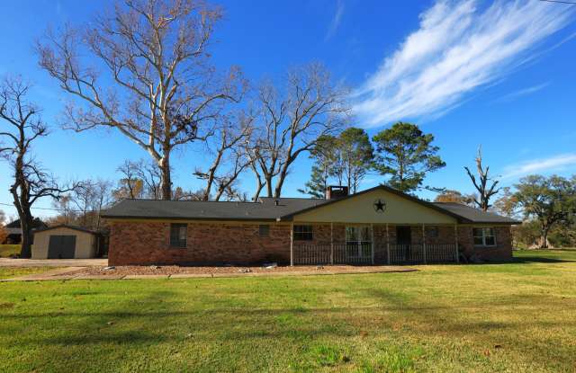 Photo of 113 Old Angleton Road