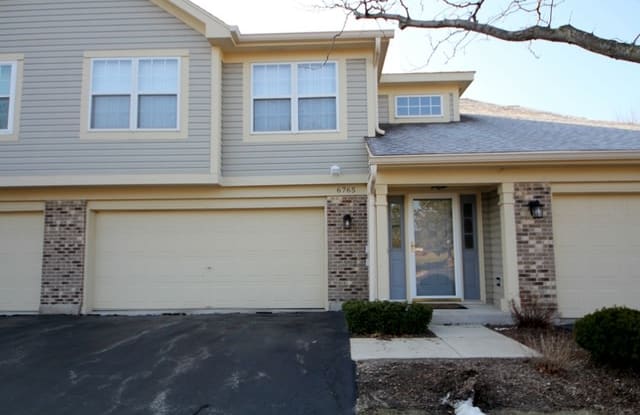 6765 East Mt Vernon Court - 6765 East Mt Vernon Court, Gurnee, IL 60031