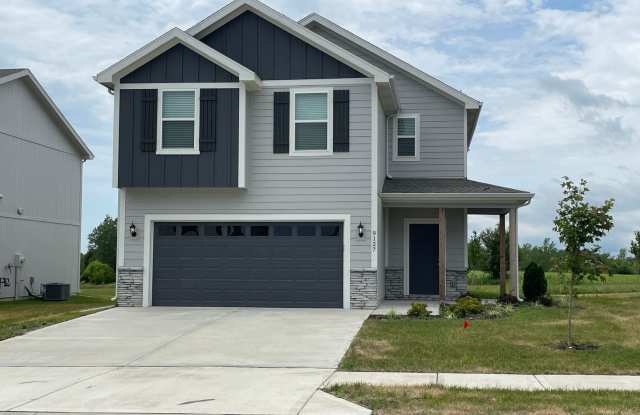 Stunning 4 Bedroom in Blue Springs! Coming Soon!