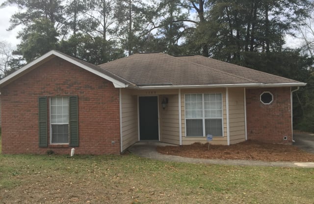 1149 Bismark Dr - 1149 Bismark Drive, Columbus, GA 31907