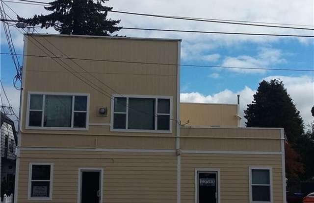 2 bedroom Apt.  Near Evergreen Park