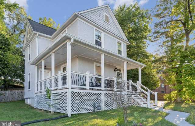 Photo of 4001 SHEPHERD Street