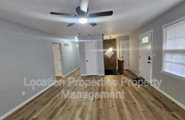 3212 West 9th Street