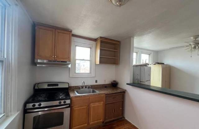 1933 71ST Avenue unit: 1St Floor