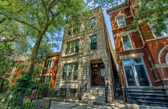 2116 W Potomac Avenue unit: 1