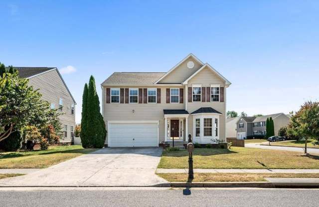 Photo of 200 Rubens Circle