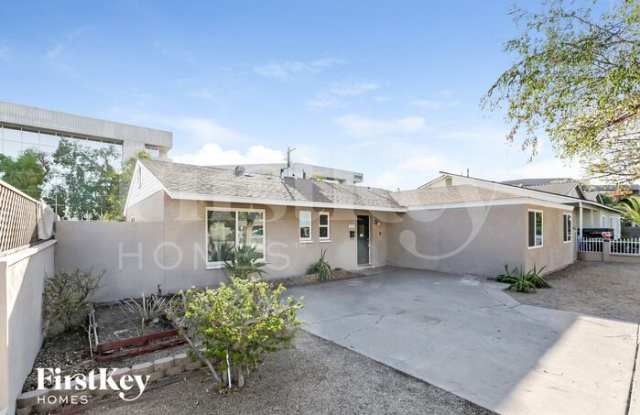 5015 North 20th Avenue