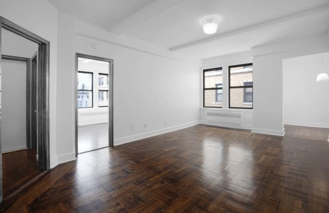 10 E 68th St - 10 East 68th Street, New York City, NY 10065