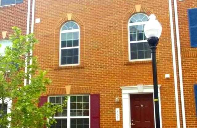 Photo of 803 RYAN Street