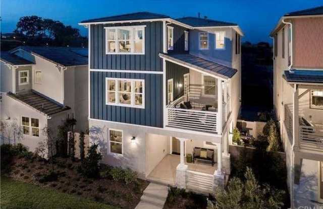 Photo of 8 Vista Court