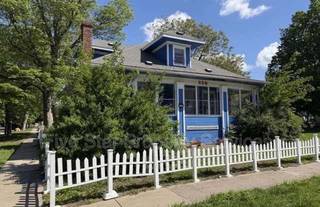 229 W Allen St