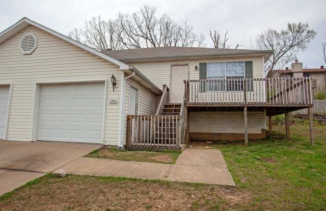 *** 2484 Brophy Circle***