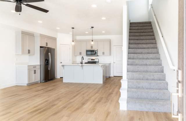 2653 East Gray Birch Dr (S99) - 1