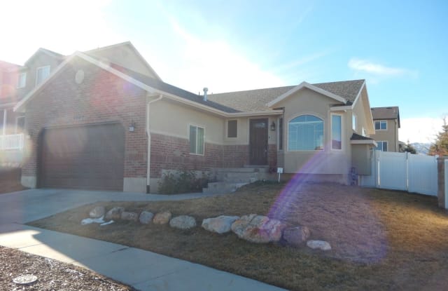 8354 S. Oak Run Dr. - 8354 S Oak Run Dr, West Jordan, UT 84081